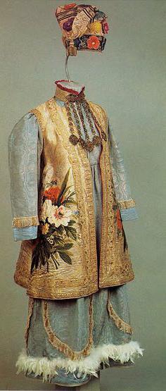 татарский народный костюм вышивка