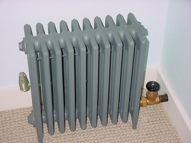 Деревянные решетки для радиаторов отопления