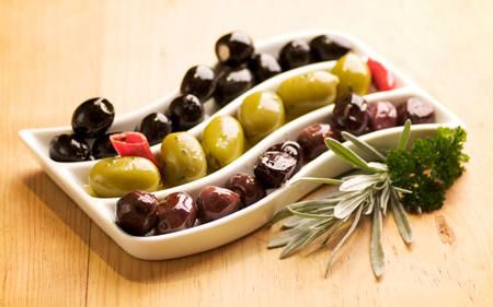 Консервированные оливки полезные свойства