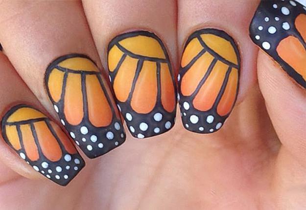 маникюр бабочки на ногтях 