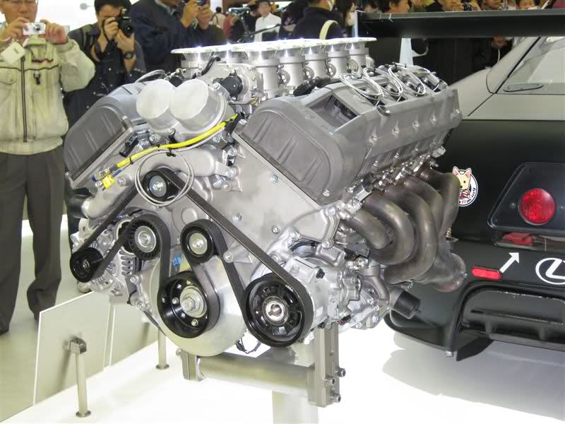Lexus LFA: двигатель