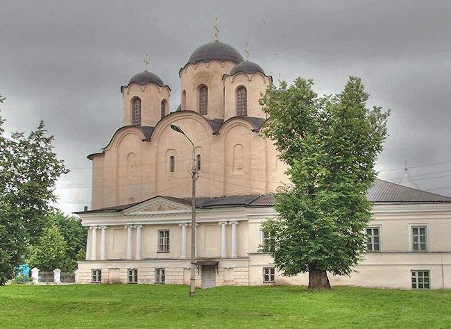 Николо-Дворищенский собор Новгород