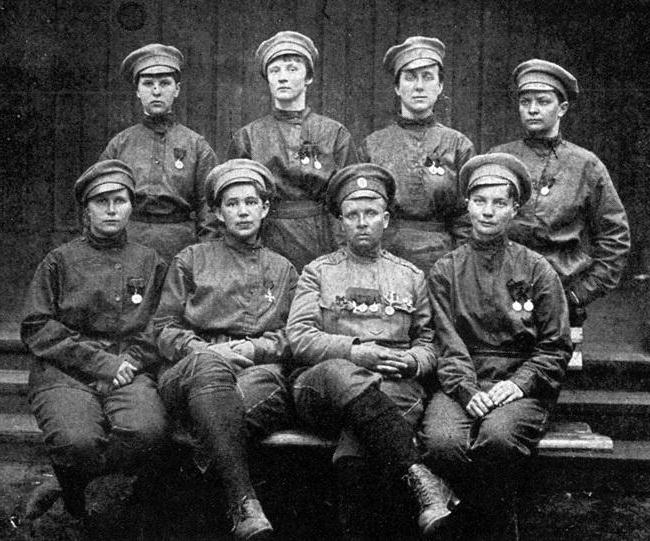 Первая женщина офицер в русской армии