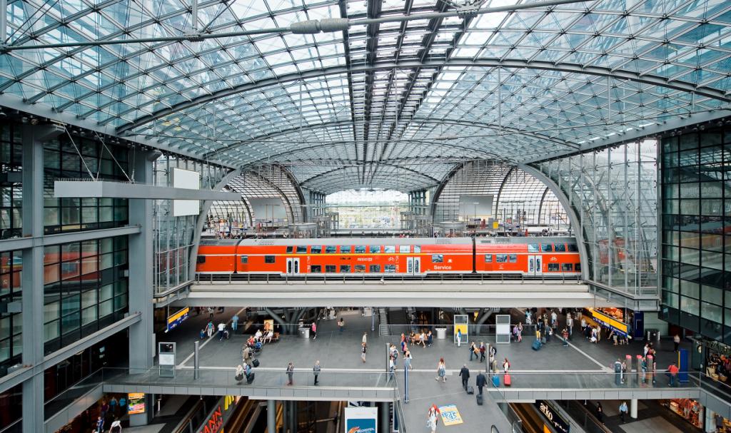 самый крупный железнодорожный вокзал Европы