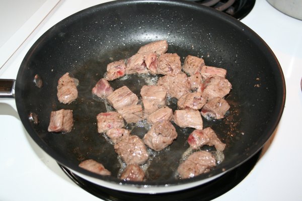 Жарим мясо на сковороде: свинина