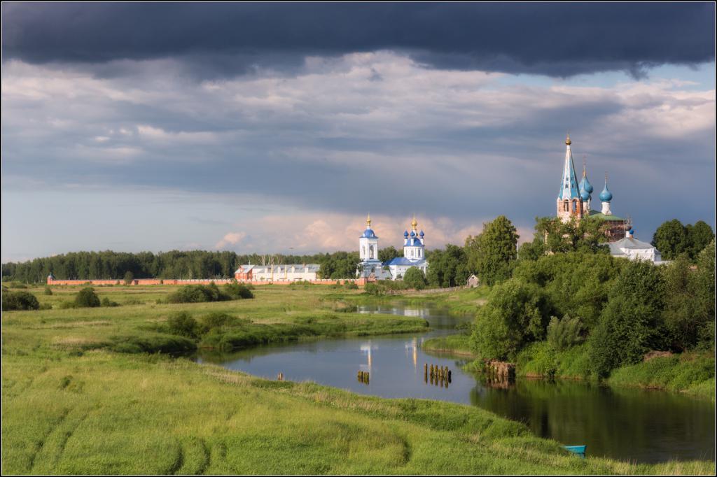 Село Дунилово на реке Теза