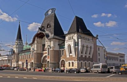 Москва, площадь трех вокзалов каких?