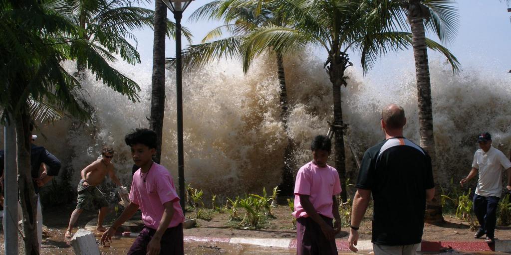 цунами в Таиланде