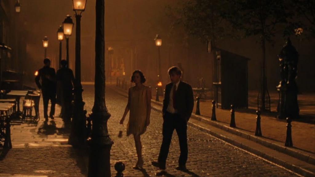 Кадр из фильма "Полночь в Париже"