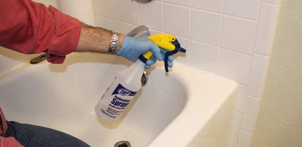 Как удалить силиконовый герметик с акриловой ванны