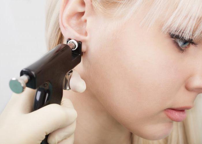 Как правильно прокалывать уши: практические рекомендации и методы