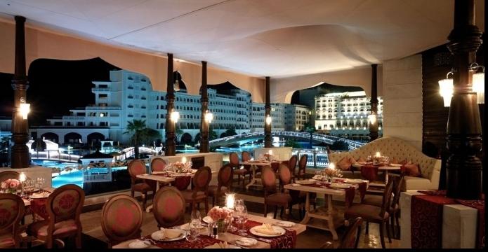 ресторан в отеле «Mardan Palace»
