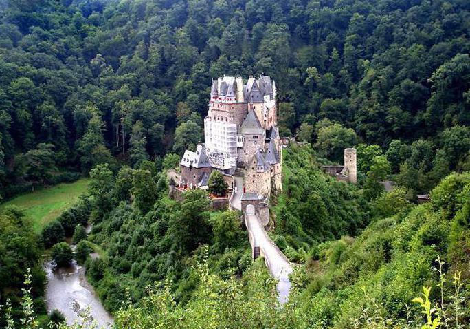 Замок эльц германия где находится