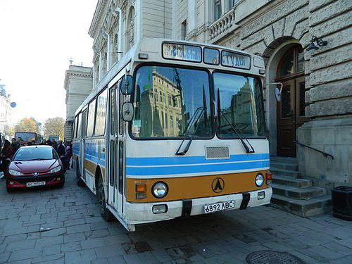 автобус ЛАЗ 4202
