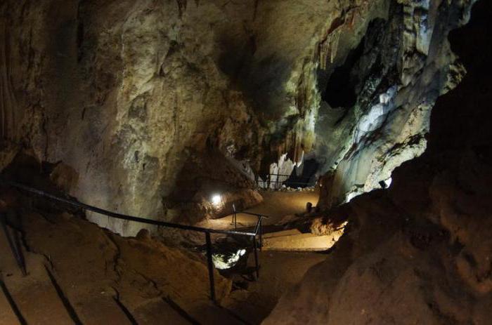 скельская пещера