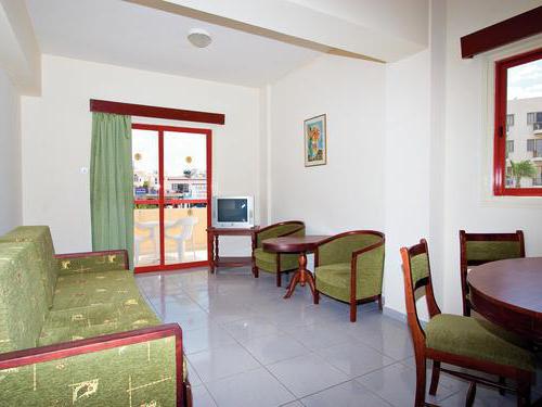 Tropical Dreams Hotel Apartments, Кипр