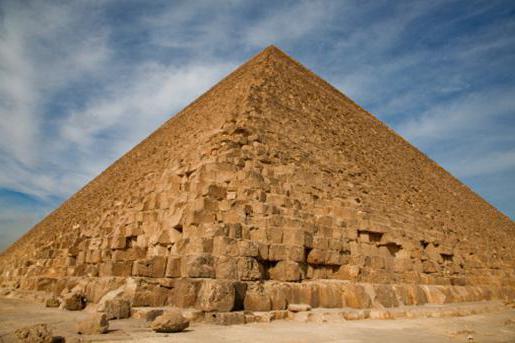 первые египетские пирамиды