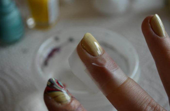 Что мажут вокруг ногтя при маникюре? Описание различных средств