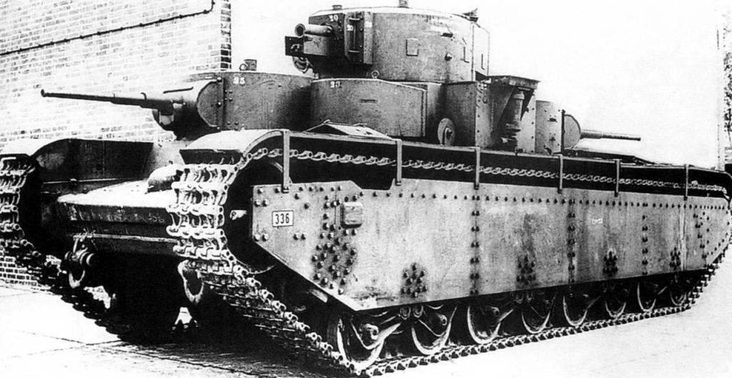 пятибашенный танк