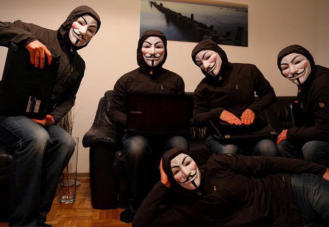хакеры из группировки anonymous