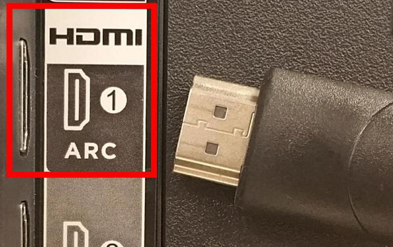 Подключение кабеля к порту HDMI