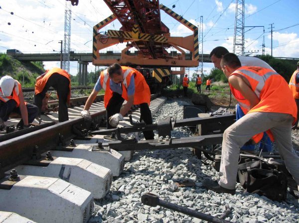 особенности развития железнодорожного транспорта в россии