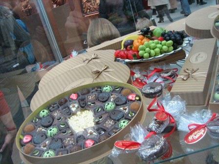 Шоколадные конфеты "Красный октябрь"