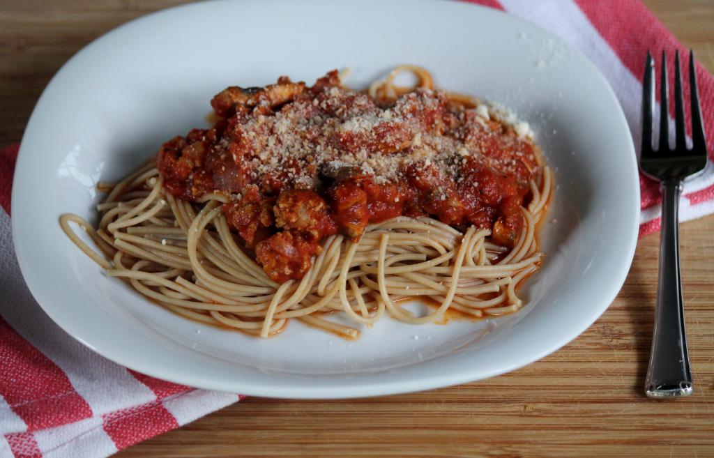 рецепт спагетти с фаршем и томатной