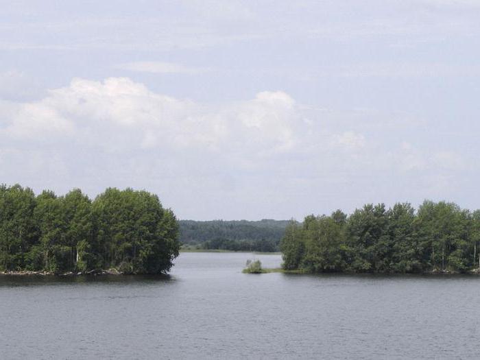 второе по величине озеро европейской части россии название