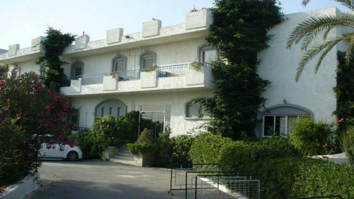 Gorgona Hotel 3 Крит 