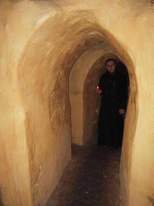 Зверинецкий пещерный монастырь