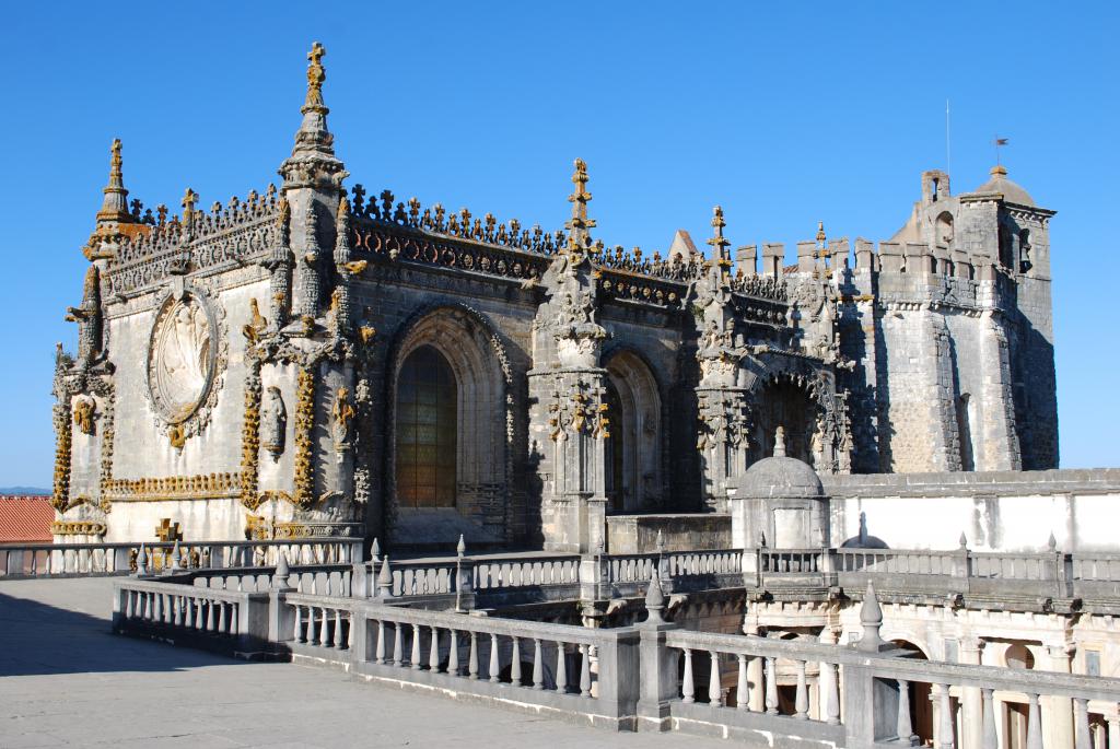Замок тамплиеров в Португалии