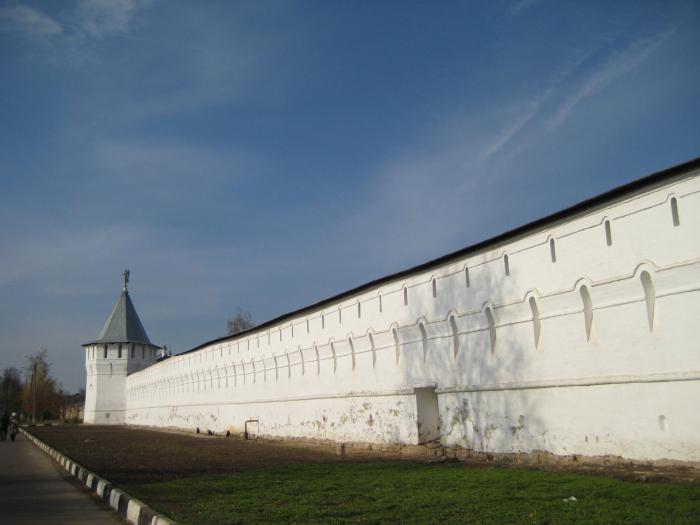 Высоцкий монастырь в Серпухове 
