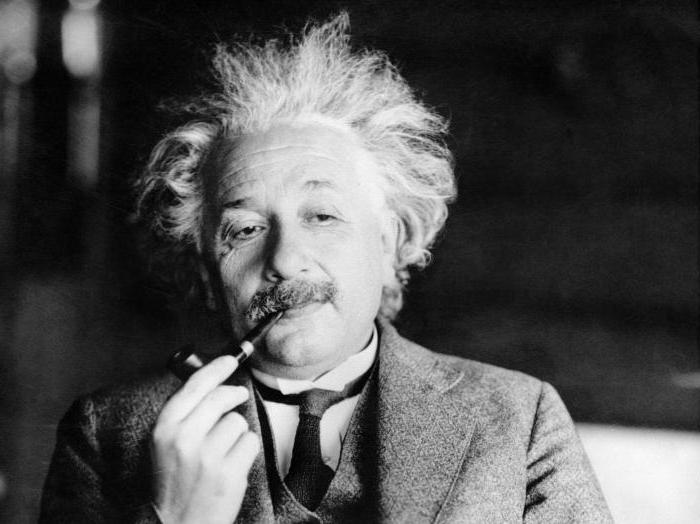 эйнштейн постулат скорость света