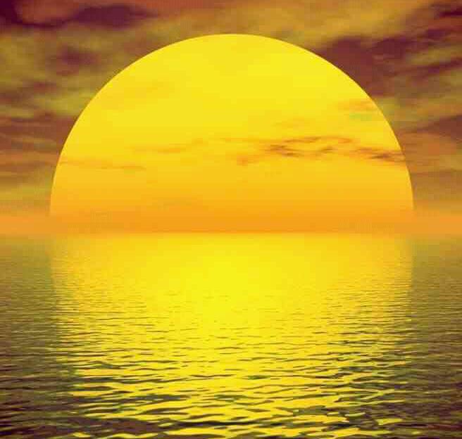 солнце над морем