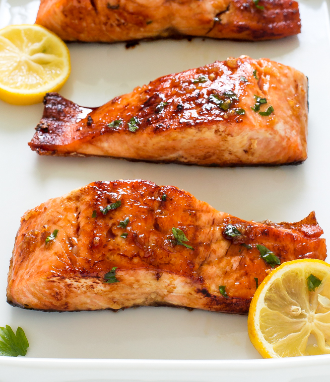 Стейки красной рыбы в духовке: простые рецепты