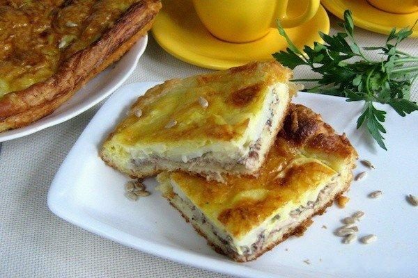 Рыбный пирог из сайры: простые и вкусные рецепты