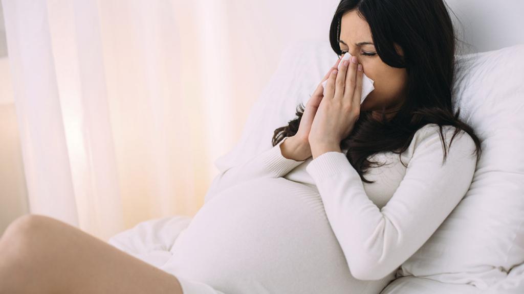каким народным средством можно излечить насморк беременным девушкам