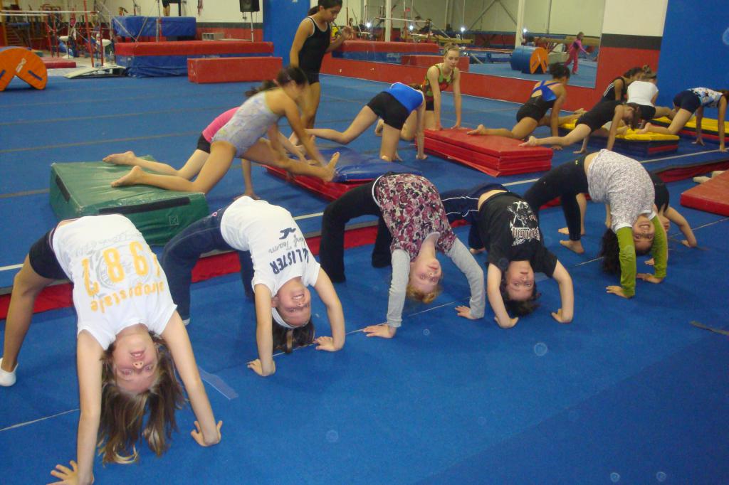 гимнастика для детей 4 лет
