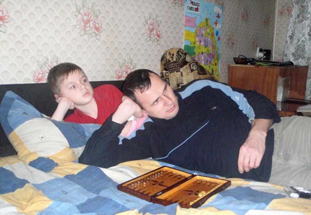 Олег Сенцов с сыном