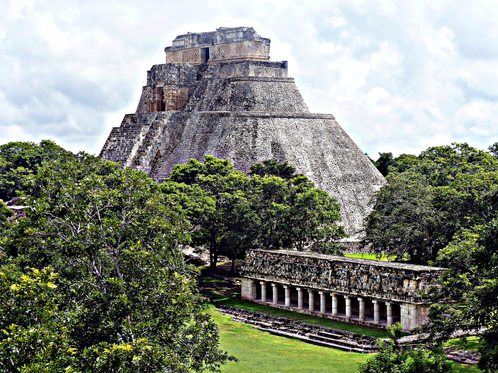 Фото храма майя