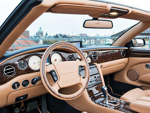 Bentley Azure цены описание
