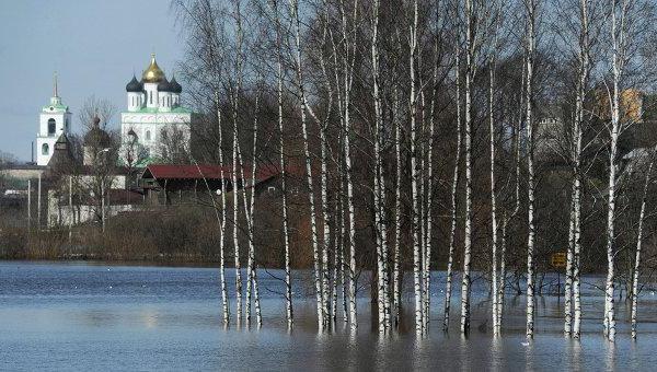 уровни воды в великом устюге