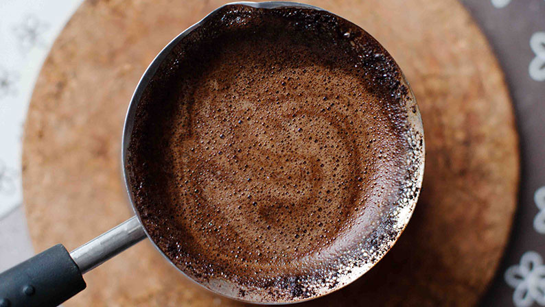 как сварить кофе с молоком в турке