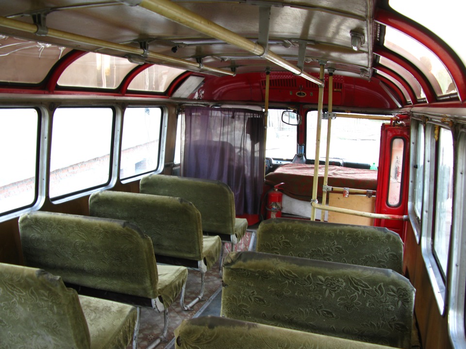 Салон автобуса ПАЗ-672