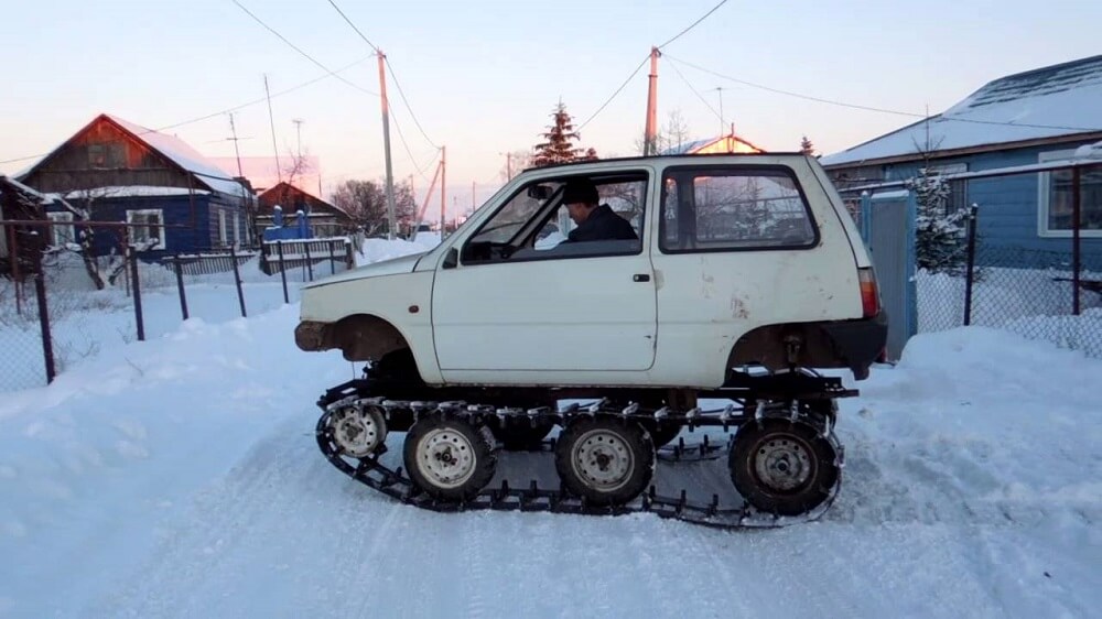 Гусеничный внедорожник "Ока"