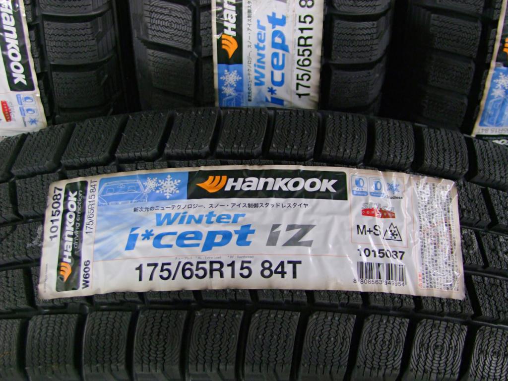 наклейка на hankook winter i cept iz w606