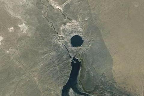 атомное озеро чаган