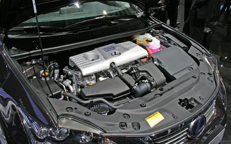 Lexus CT 200h: отзывы владельцев