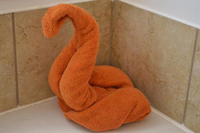 как сделать лебедя из полотенца